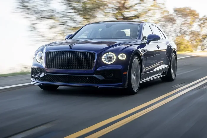 15 Crore Cars With Premium Features Worth Buying Now